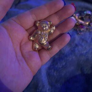 Gold  Vintage Avon Teddy Bear Brooch